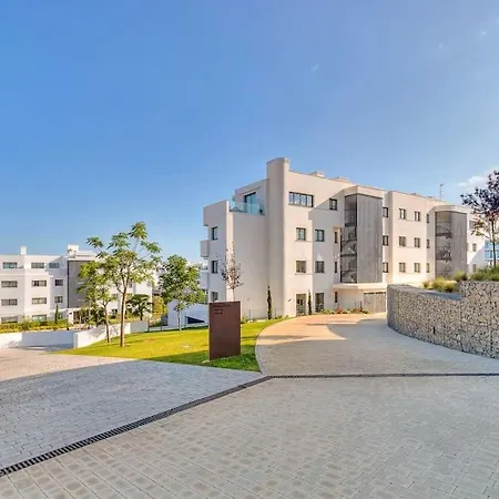 Daire Stunning With Private Pool *